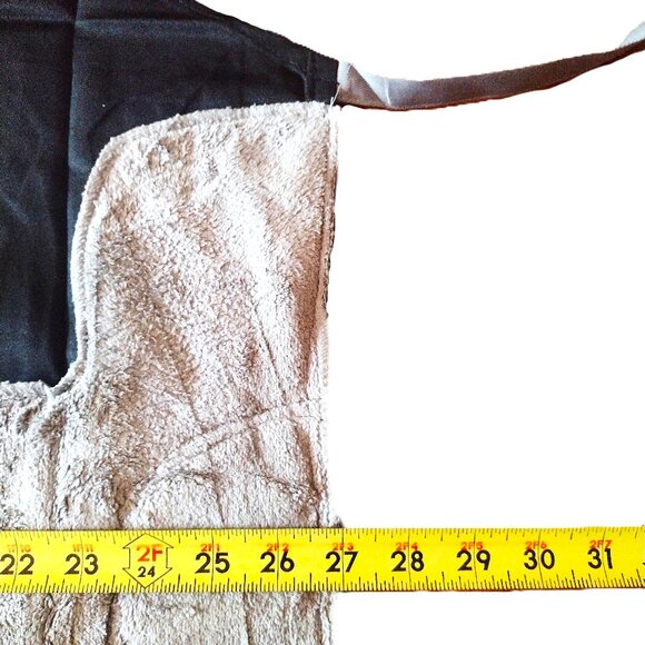 Blk Kitchen Apron w/Gray Fleece Hand Wipes, 2 Pockets, Adj Neck Strap, Waist Tie - Picture 8 of 9